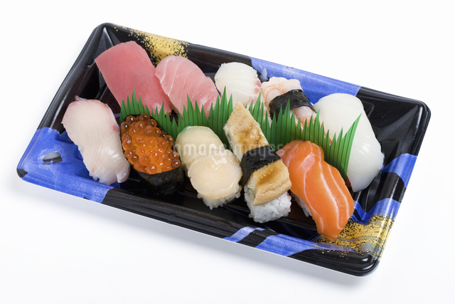 お寿司のたまご 玉子 のイラスト無料のフリー素材 イラストエイト