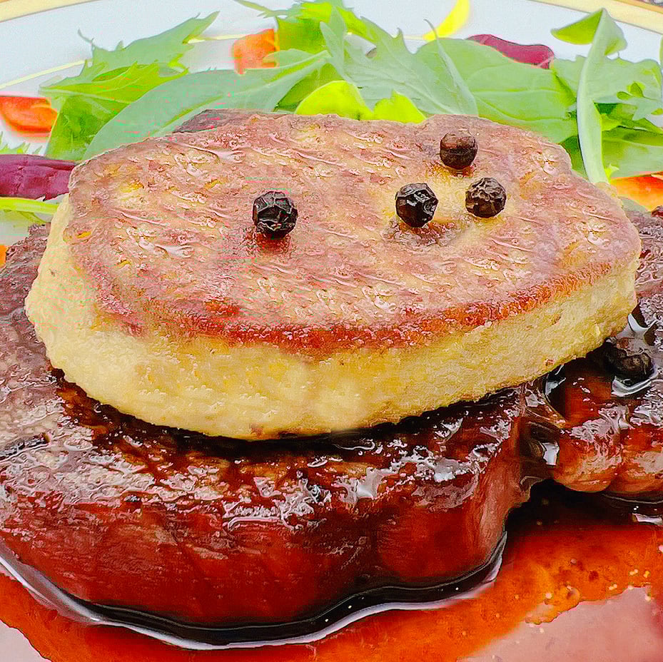 フランスのクリスマス料理の定番と言えば“フォワグラ” 今年は貴重な食材になるかもしれません。 –㈱コルドンブルー・セールスマーケティング 東京 中央区銀座