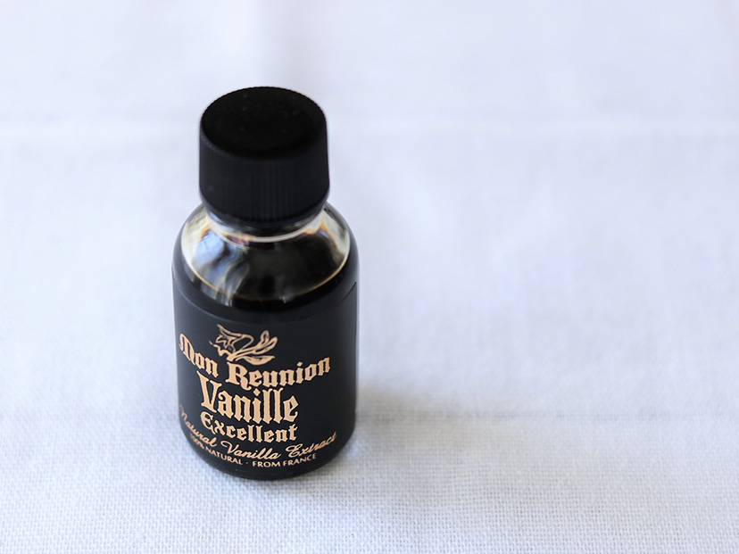 手作りアイスクリーム用基礎知識 バニラビーンズ さや ・バニラエッセンス・バニラオイルについての基礎知識を解説！！バイオフィリア村〜自家製デザート・手作りアイスクリーム研究所