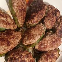 ピーマン と肉がはがれない かんたんレシピ!ピーマンの肉詰め作り方のコツが満載! お弁当にも