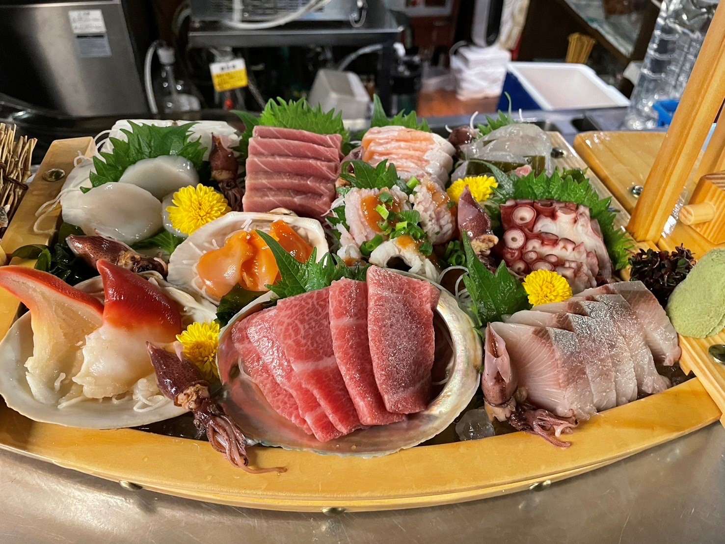 東京都・中央区 馬喰町にある刺身天国！？「おさかな本舗 たいこ茶屋」さんで1,500円の食べ放題ランチを食べてきた！Sushi Sakanadesign