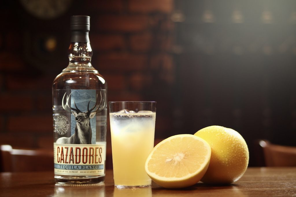 スノースタイルのカクテルにトライしよう！方法や飲み方なども紹介嗜好品オリーブオイルをひとまわし