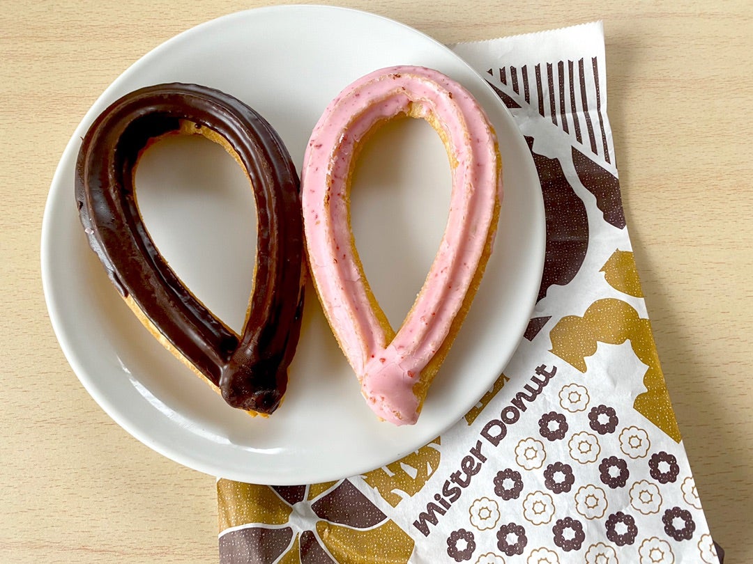 チョコチュロ これも公式に載ってないメニュー 次に行った時に出会えるか分からないと思うと買ってしまう、、 ミスドの罠にまんまとハマってしまってます😭チョコチュロチョコチュロスチュロスミスドミスド裏メニューミスタードーナツミスタードーナツ🍩