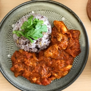 バターチキンカレー ピーナッツバターが決め手