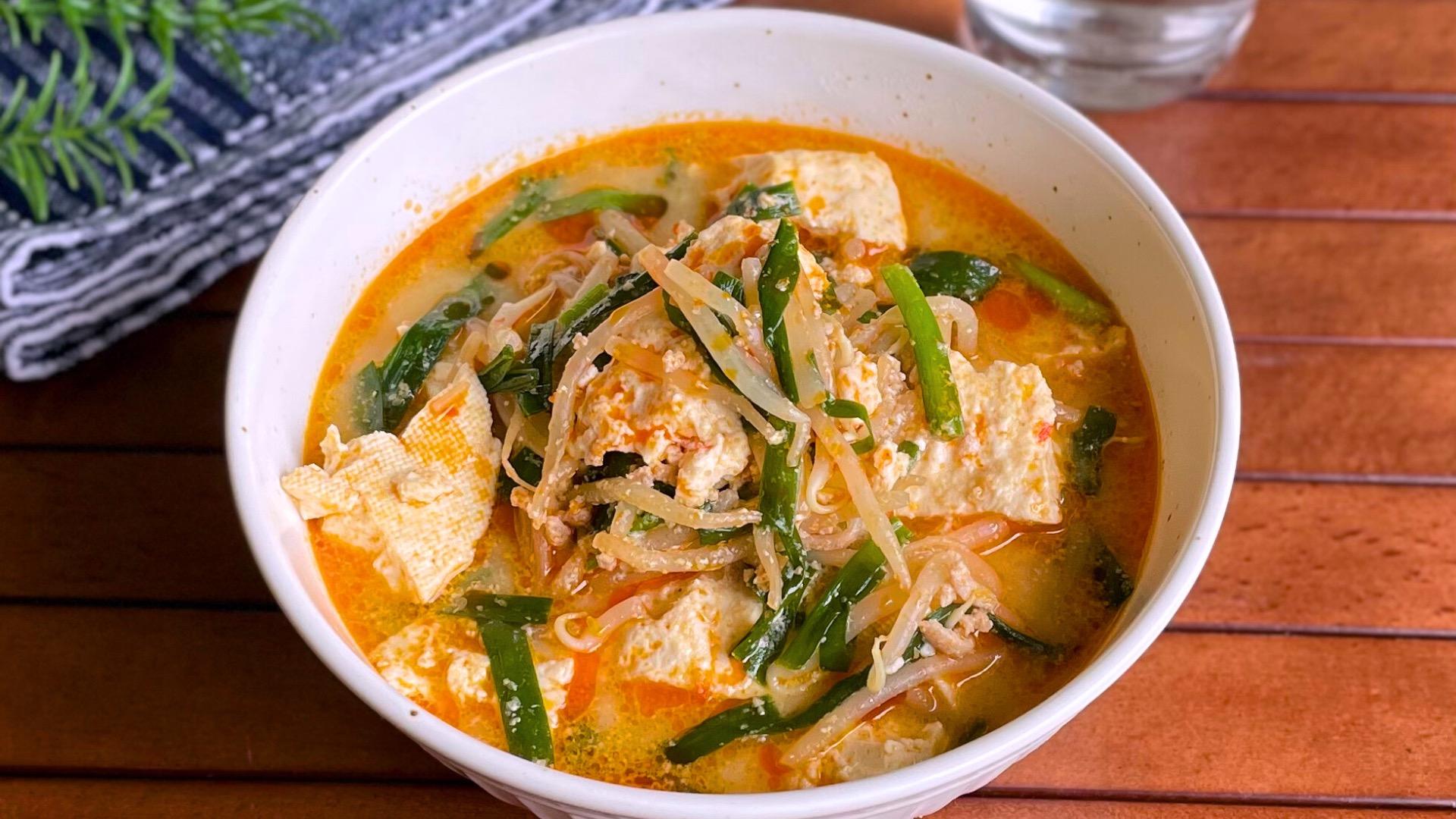 坦々豆腐スープ - MOAI's KITCHENMOAI's KITCHEN