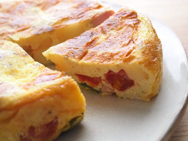 ゴーヤとミニトマトのスパニッシュオムレツのレシピ・作り方 - Fily