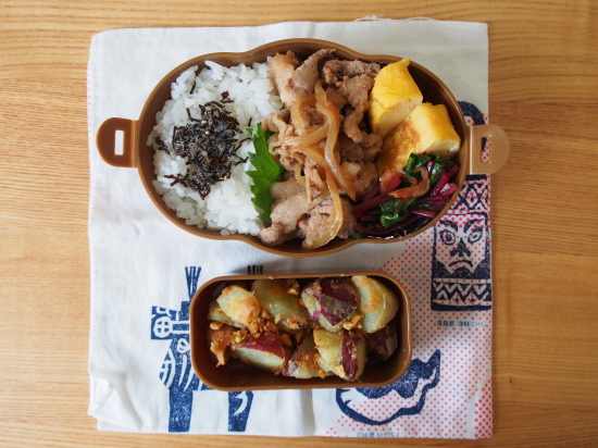 🏖🍧夏ランチ ムニュエテ🌺☀️ 『アンダルシアのガスパッチョ 鮮魚のクリュ 旬菜 リース仕立て』 夏のオードブルと言えば ！🥒🍅🫑