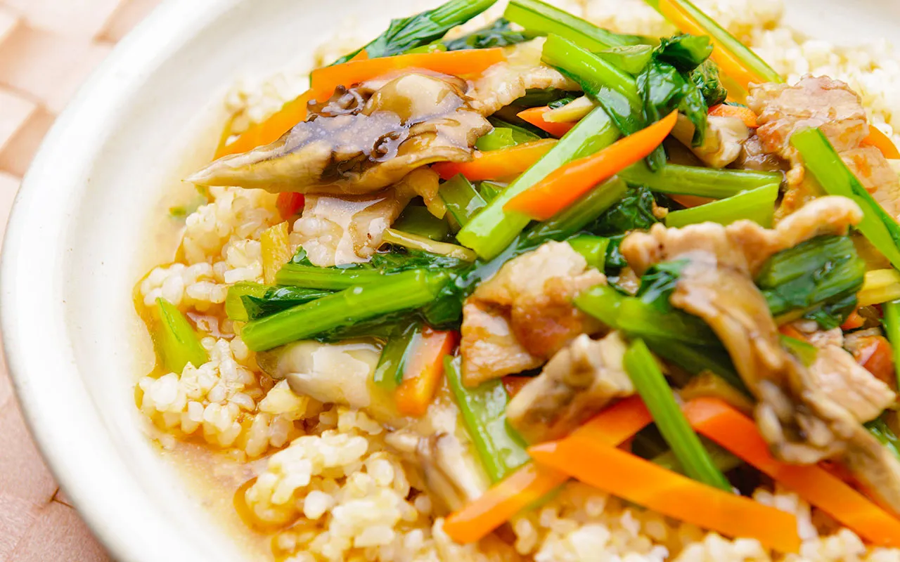 体には良い！だけど味に飽きる時も 。玄米ご飯に合うおかず＆アレンジレシピキナリノ