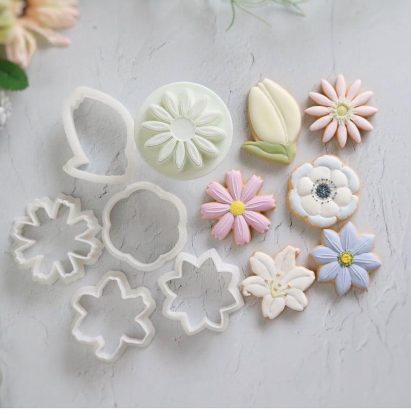 お花のクッキー型 あじさい23 お菓子作り 製菓用 抜き型 型抜きクッキー型iichi日々の暮らしを心地よくするハンドメイドやアンティークのマーケットプレイス