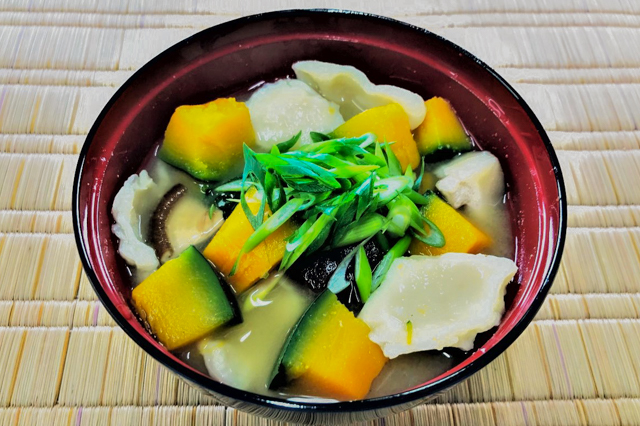 3つの材料で作る！みたらしかぼちゃ団子レシピ🎃🍡