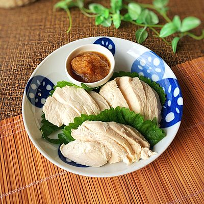 鶏肉ともやしのレンジ蒸し