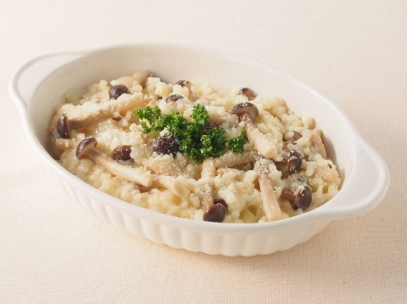 チーズリゾットの献立人気のトマトチーズ味に合うサラダなどの献立をご紹介HugKum はぐくむ