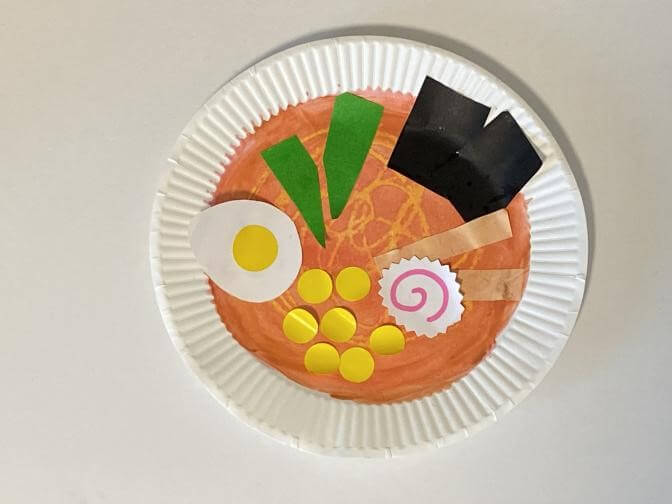 冬製作🍲 食材を切ったり貼ったりして、 自由に盛り付けることで それぞれの鍋ができて楽しいと思います☺️保育 保育園 保育 士 幼稚園 幼稚園教諭 保育園製作 幼稚園製作 2月製作 1月製作 12月製作 冬製作 はさみ練習 ハサミ練習 クレヨン お絵描き ちぎり絵 4歳児製作