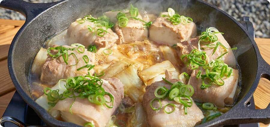 冬のキャンプ料理の新定番「オハウ」って？シンプルな味付けが素材の味を生かしてくれるぞCAMP HACK キャンプハック