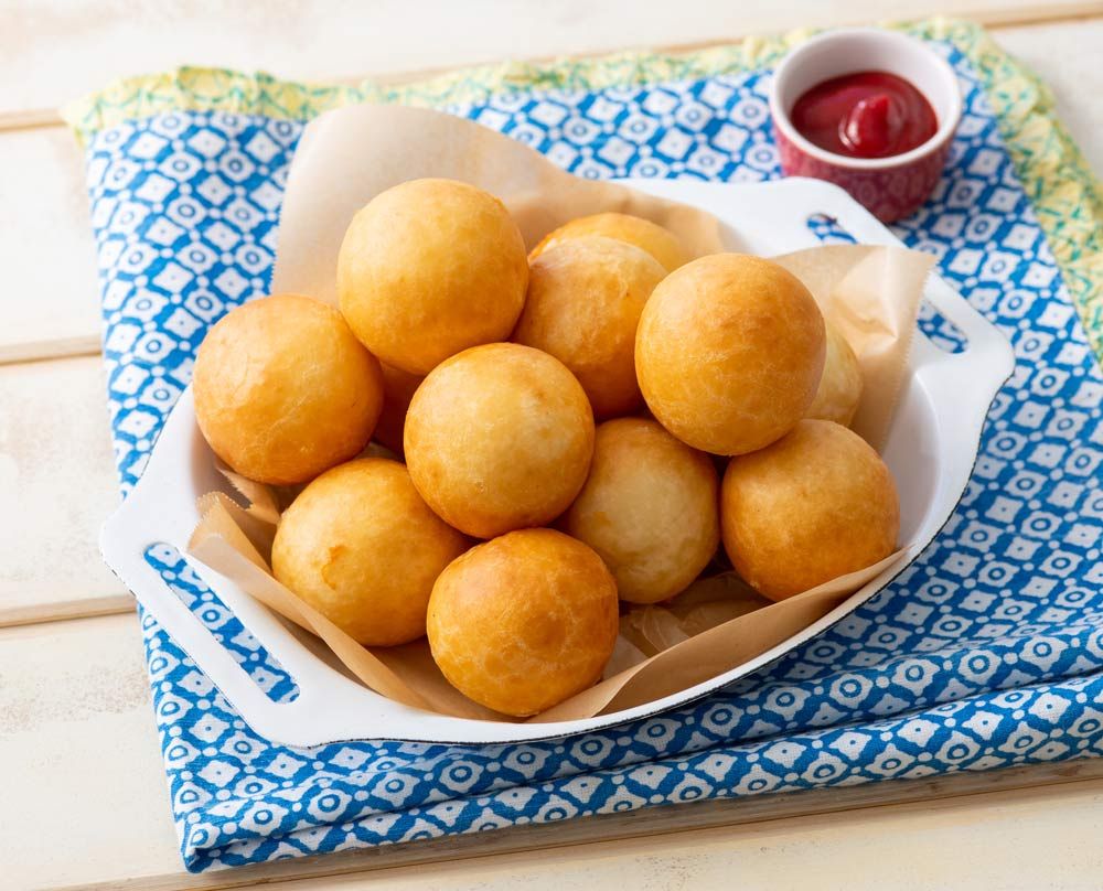 白玉粉で作る！もちもちチーズボール🧀