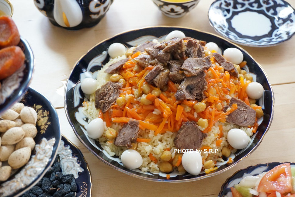 レシピ トルクメニスタン料理 トルクメン・パロウ シュルパキニーさんの毎日が楽しい家庭料理のトライ