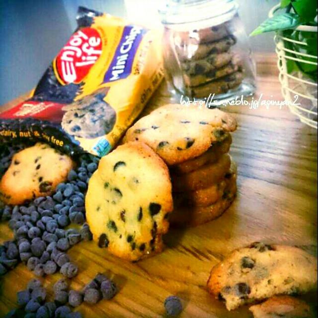 Home Made Cookie Kit チョコレートチップ販売開始！ ステラおばさんのクッキーから、『手作りキット』がオンラインストア限定で新登場！人気NO.１”チョコレートチップクッキー”と同じオリジナルチップチョコが入っています。 期間・数量限定となっておりますので、ご