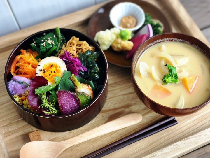 波の音をBGMに♪ 逗子・葉山 でのんびりランチタイムを楽しもうキナリノ