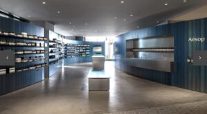 Aesop横浜店で購入。Aesop タシット オードパルファム