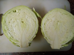 捨てないで！キャベツの芯をおいしく食べる方法とは？節約にも♪暮らしニスタ