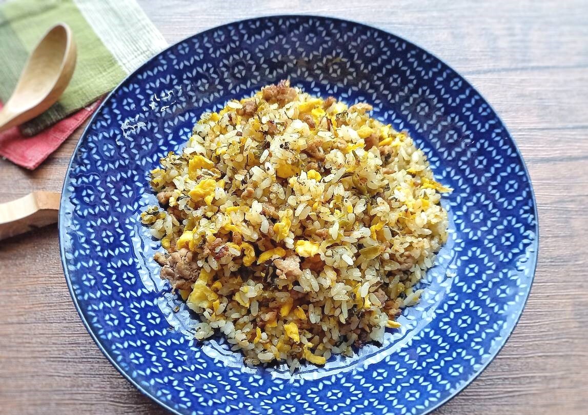 レタスとひき肉のチャーハン：簡単な晩ご飯レシピ