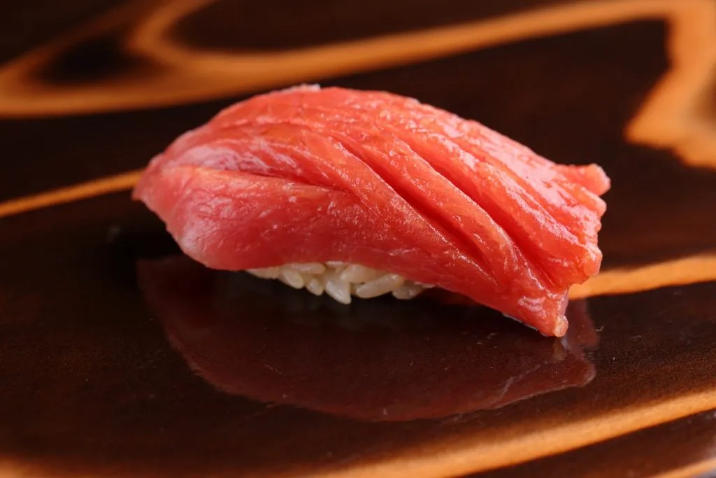 お寿司を食べる順番って？美味しく味わうために高級寿司食べ放題雛鮨 ひなずし 公式