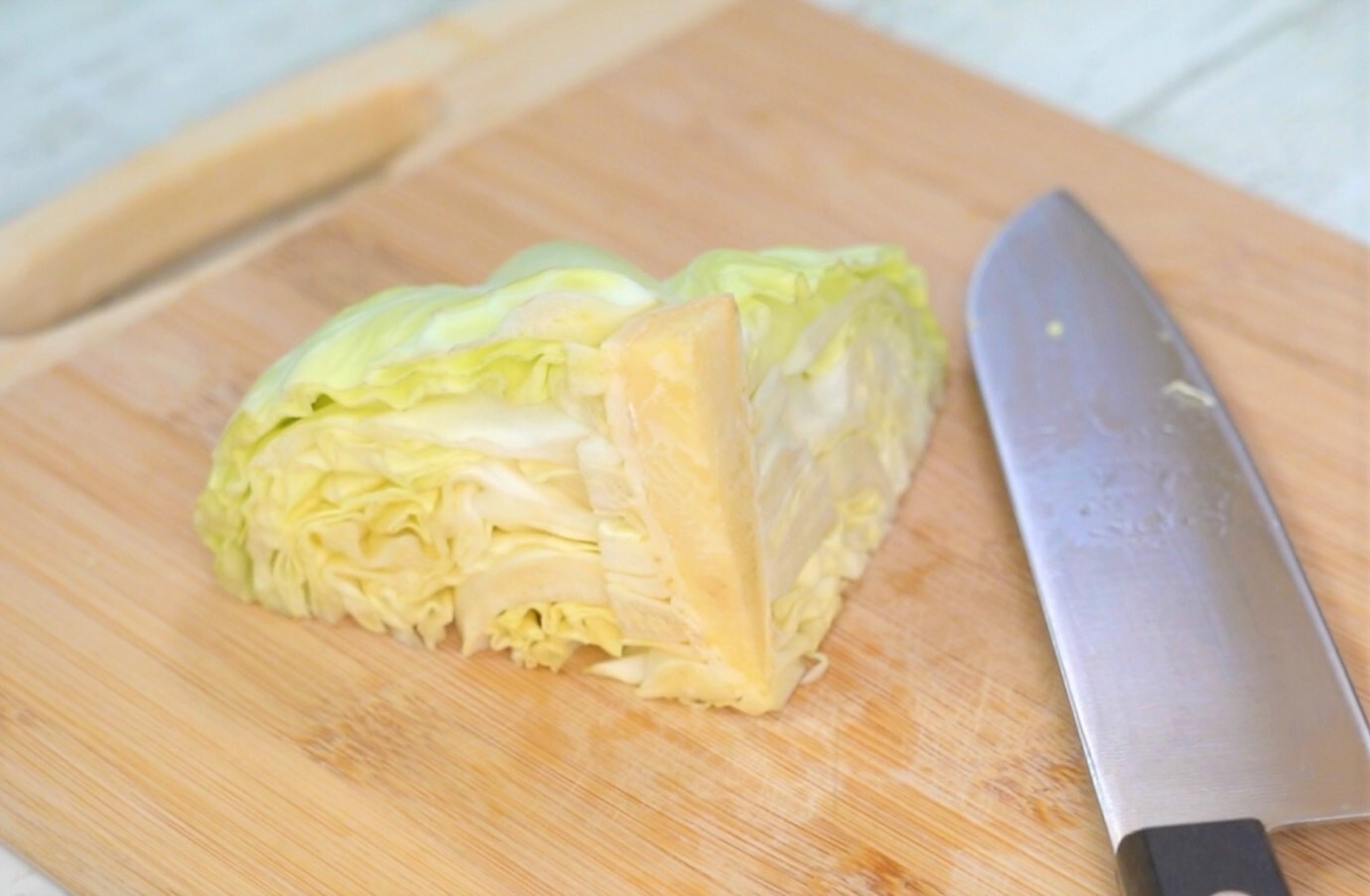 キャベツの芯には栄養があるの？意外に美味しい？！キャベツの芯の食べ方！ – 株式会社モンテローザ