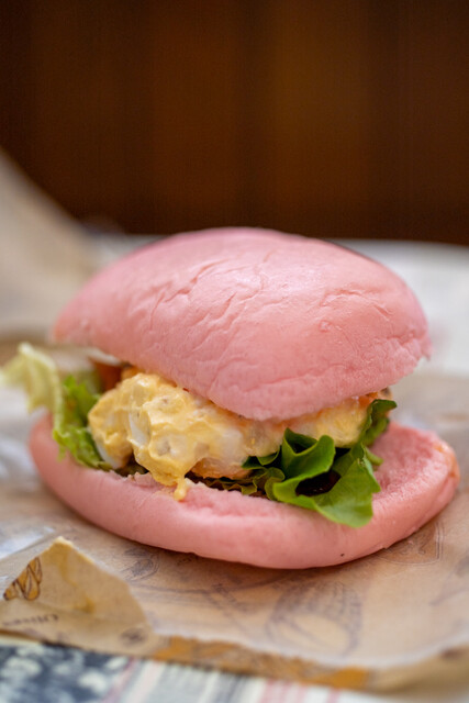 ディズニーのルーベンホットサンドの魅力TikTok