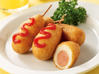 ボリューム満点！アメリカンドック〜思わず食べたくなっちゃう製作遊び〜保育と遊びのプラットフォーム ほいくる