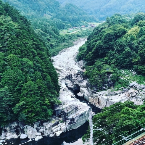 ランチ後に「寝覚の床」まで降りてみた @ ねざめ亭 - まき子の酒