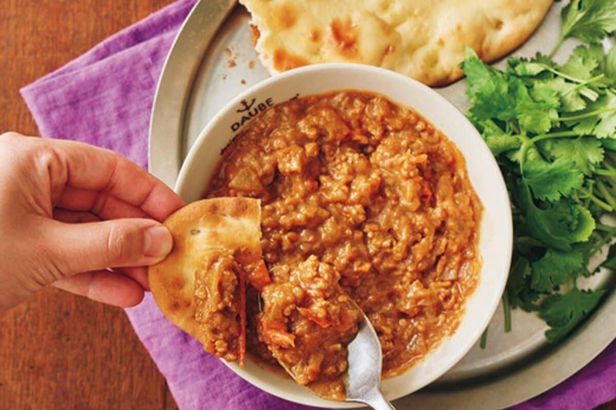 濃厚トマトチキンカレー＆きゅうりと枝豆のサラダ 山本ゆりさんのレシピ DAIGOも台所- 気になる健康・美容レシピ