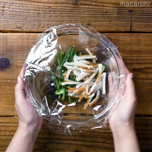 簡単副菜！ ちくわとピーマンの塩昆布あえ