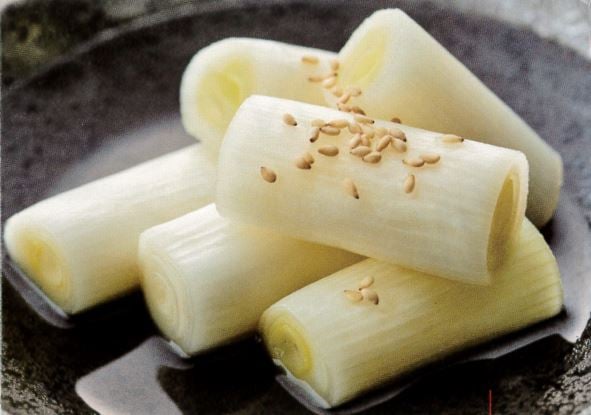 お家で作れる 「白ネギの豚肉巻き」の作り方 食育料理家 かわなべあやこ- クスパ