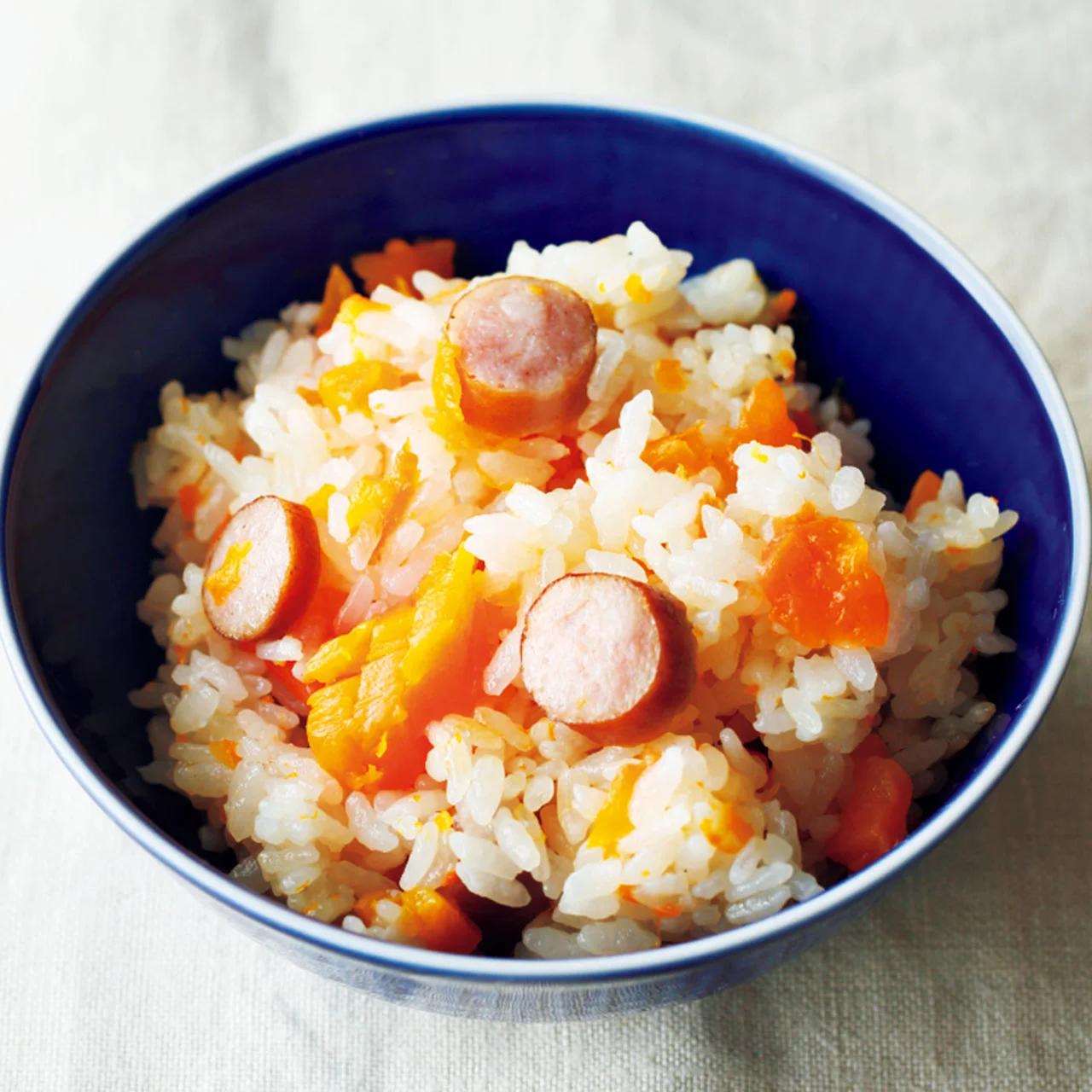 簡単 にんじんとお揚げの炊き込みご飯