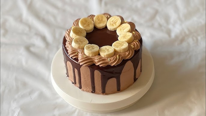 □キウイとバナナのデコレーションケーキ☆Onaka Ponpon . Kitchen