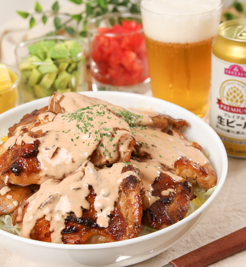 メガ盛り!お肉たっぷりケバブ風丼