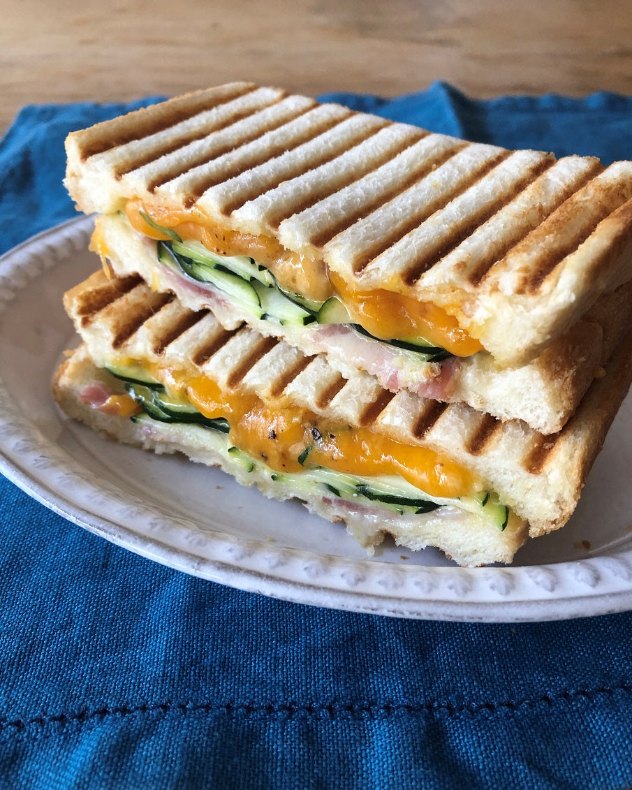 ズッキーニとベーコンのWチーズ