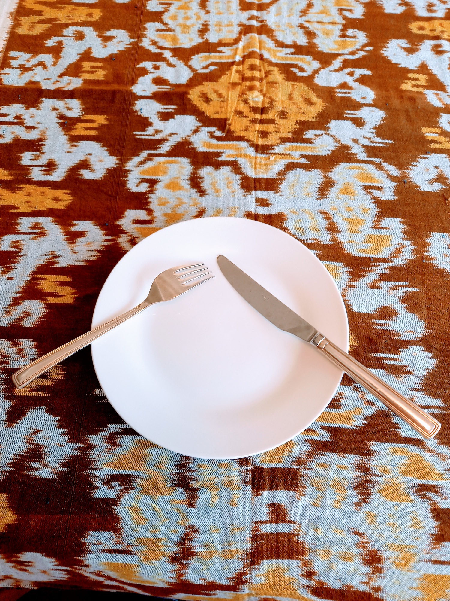 ちゃんと理解している？フォーク＆ナイフの食事中・食後のサイン食・料理オリーブオイルをひとまわし