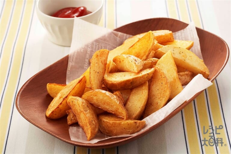 “新じゃがの甘辛煮”