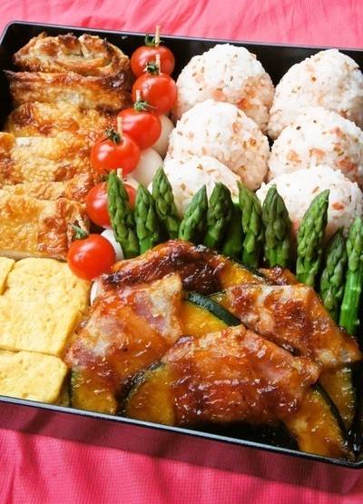 下村企販 お弁当カップ カラフルチェック 8号 日本製 125枚 遠足 子ども