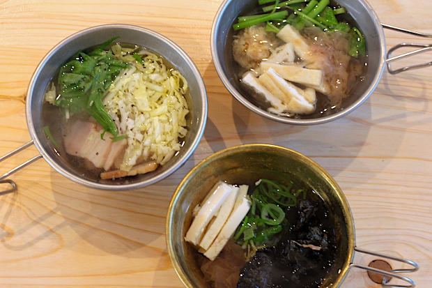 冬キャンプレシピ 調理中もポカポカ温かい♪ダッチオーブンを使った焚火レシピ3選 季節・暮らしの話題 2023年02月24日- 日本気象協会tenki.jp