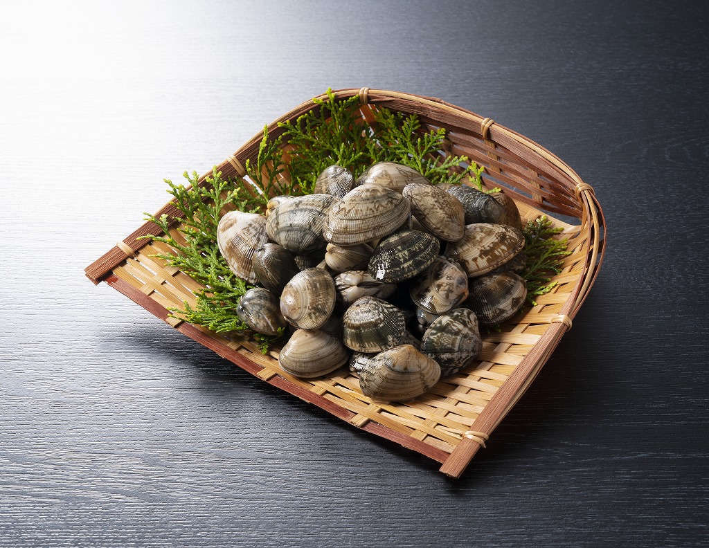 砂抜き”を絶対失敗しない！アサリ・ハマグリの下処理の正解と滋味たっぷりレシピ@Living アットリビング