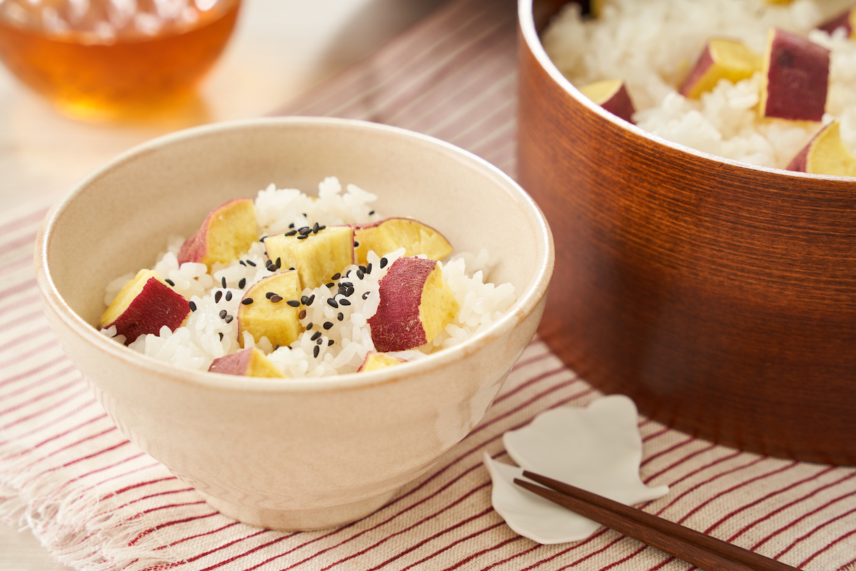 塩だけで簡単！ ホクホク人気のさつまいもご飯、プロのレシピ 2合、3合 。意外なお茶漬けアレンジも解説三越伊勢丹の食メディアFOODIE フーディー