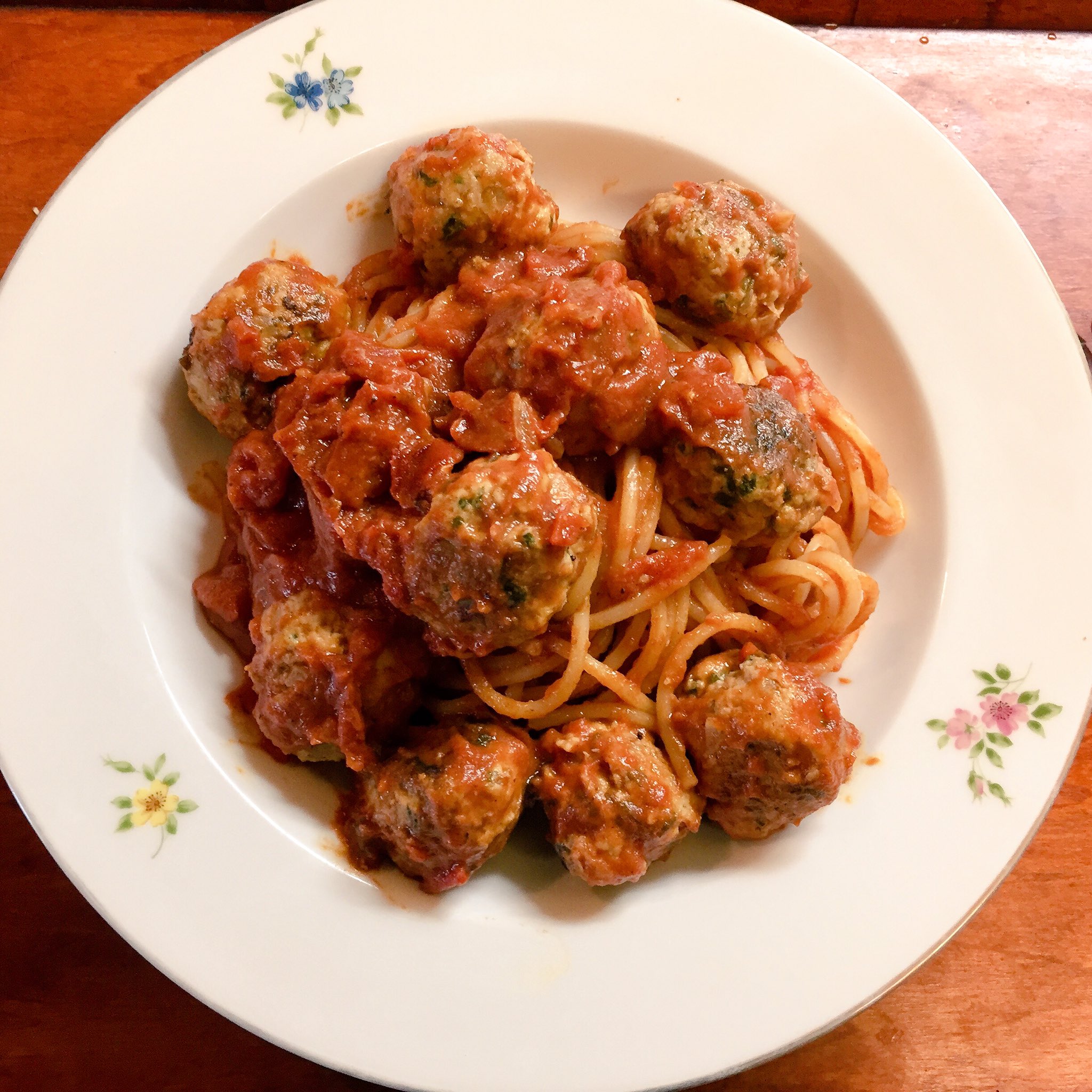 ジブリ飯 ルパンと次元のミートボールパスタ爆食シーンに想いを馳せる カリオストロの城┃ジブリ飯┃アニメ飯┃キャンプ飯┃野外飯