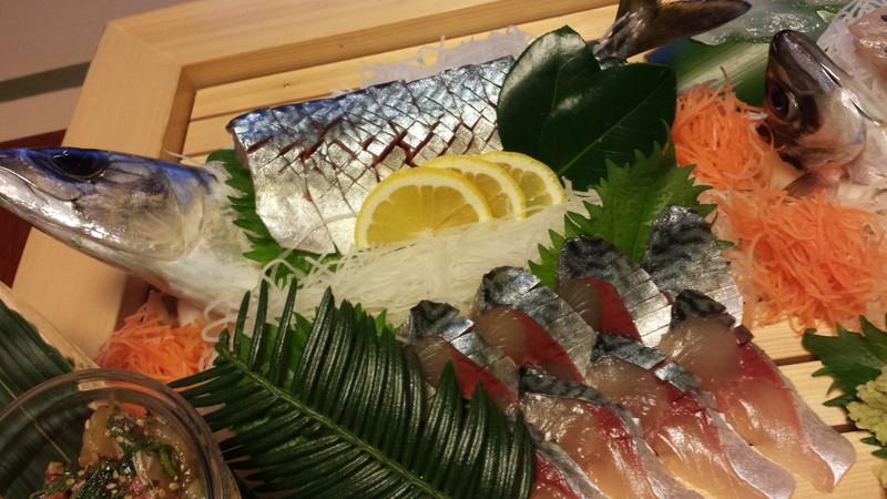 横浜駅で食べる関さばのお造り アップ の写真素材98700158- PIXTA