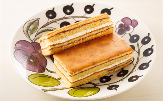 やまがたクーヘン 10個入 さくらんぼとラ・フランス香るしっとり食感のバームクーヘン清川屋