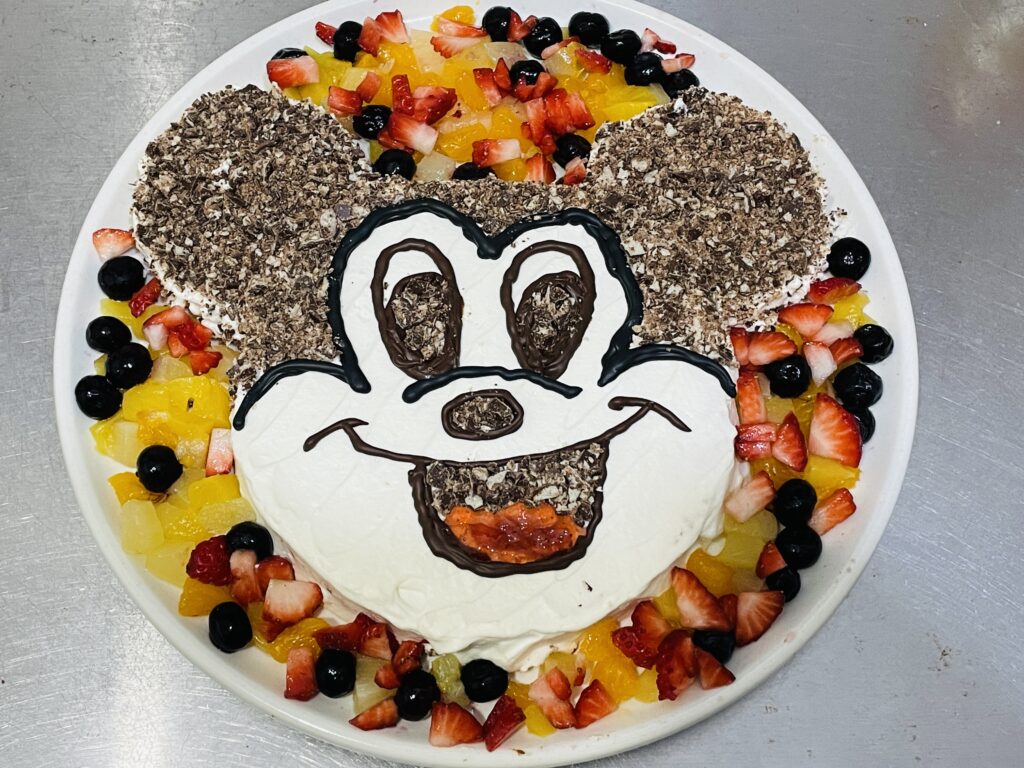 簡単！ミッキー風のカップケーキ❤おうちディズニ