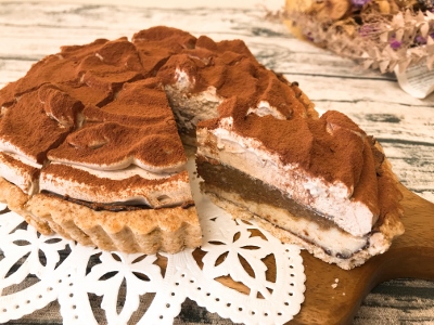 秋冬商品のお知らせティラミスタルト再開です - cake&cafe collet