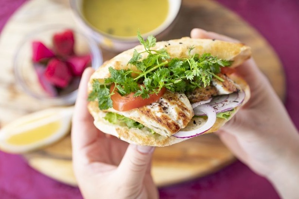 トルコ名物「サバサンド」とは？その魅力・レシピをご紹介！デリッシュキッチン