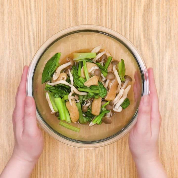 卵白なしのアイシング: タモリサクミの米粉はロマン